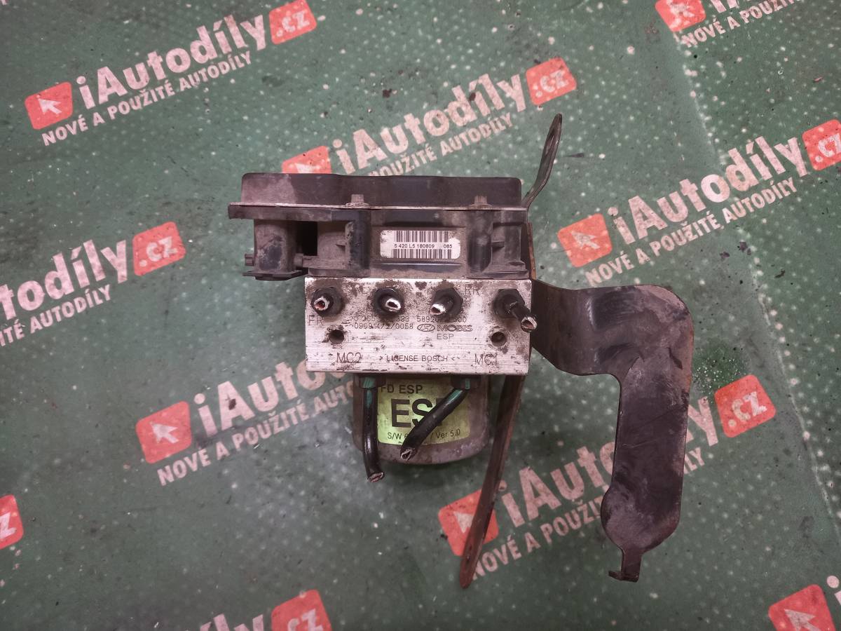 Jednotka ABS  HYUNDAI I30 2009-2011