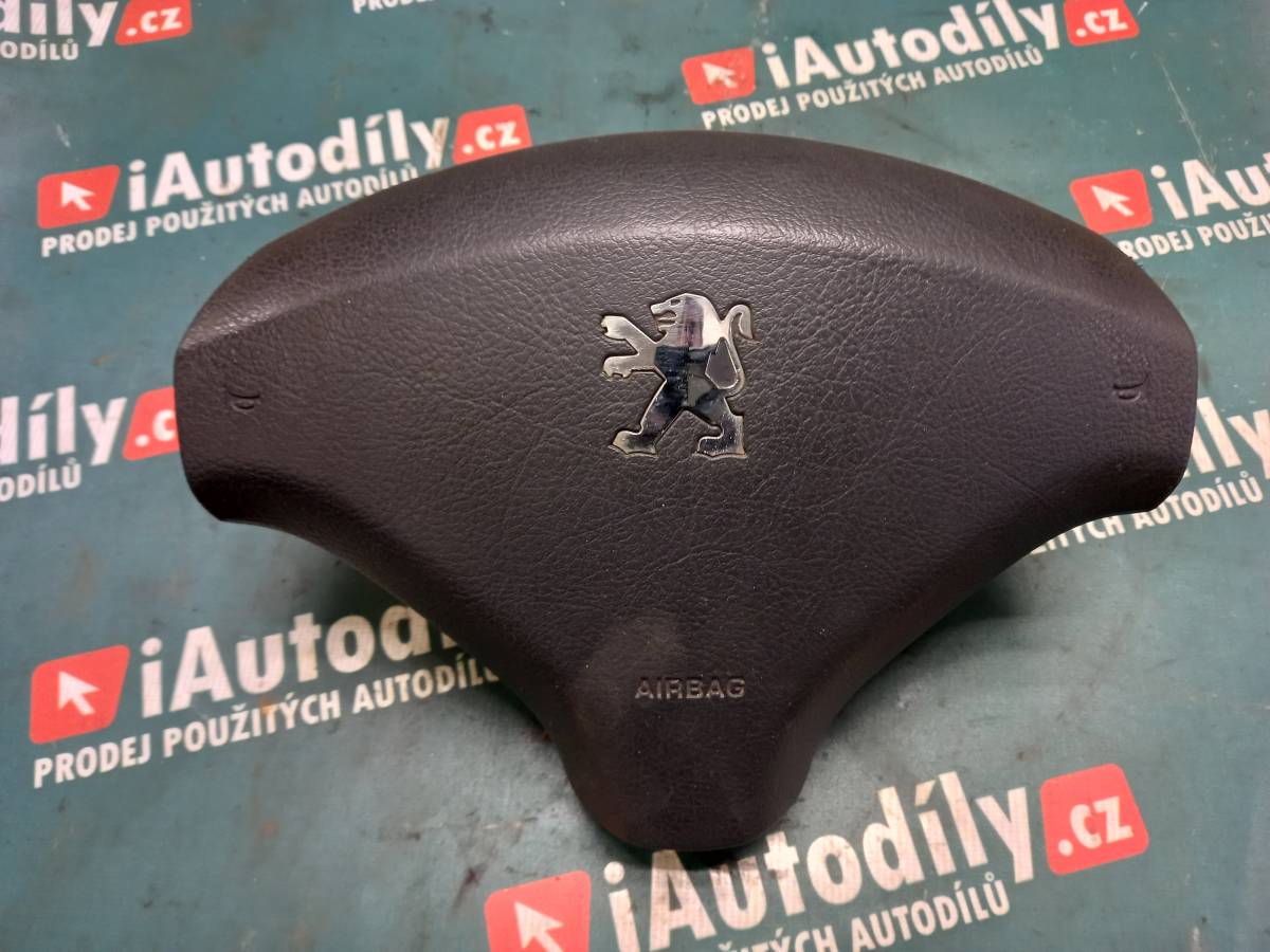 Airbag řidiče  Peugeot 5008 2009-0