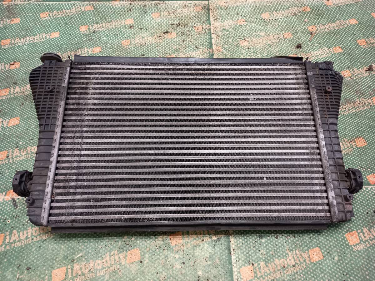 Intercooler  VOLKSWAGEN TOURAN iAutodily 2