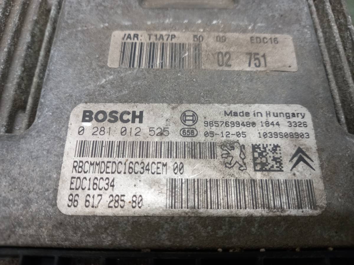 Řídící jednotka motoru PEUGEOT 206 iAutodily 3