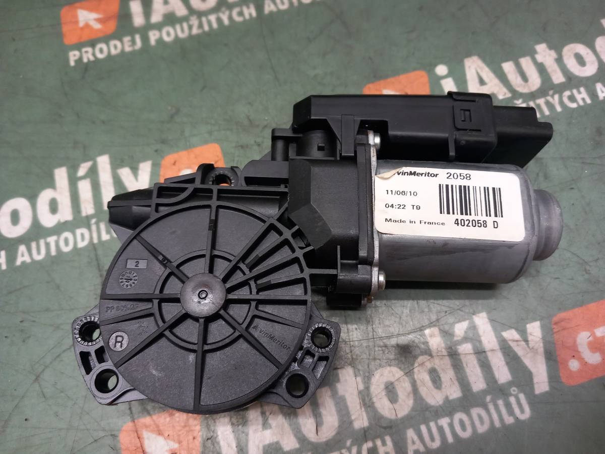 Motorek stahovačky PZ  KIA CEED 2009-2012