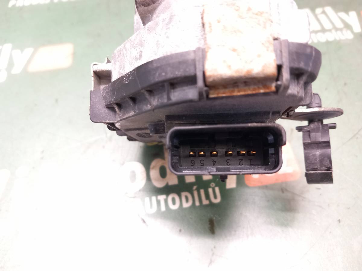 Škrtící klapka PEUGEOT 206 iAutodily 3
