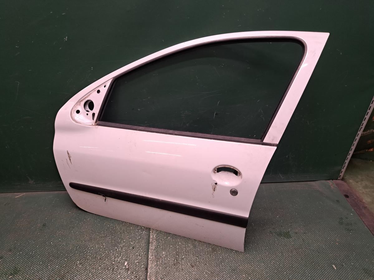 Dveře LP  PEUGEOT 206 2009-0