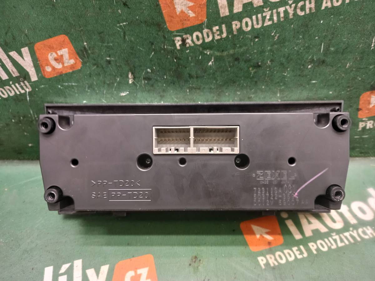 Panel ovládání klimatizace  SUBARU FORESTER iAutodily 2