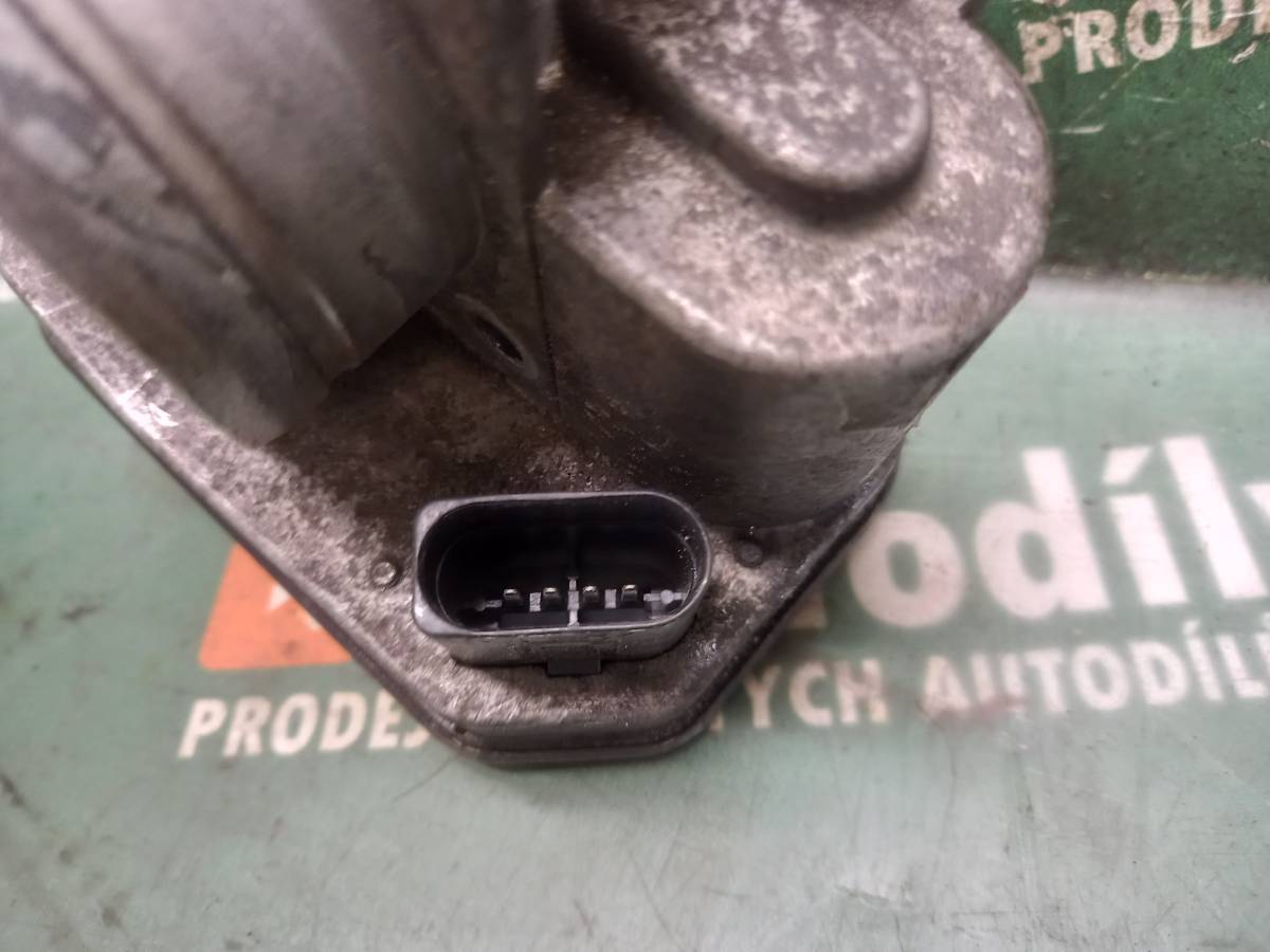 Škrtící klapka  ŠKODA OCTAVIA iAutodily 4