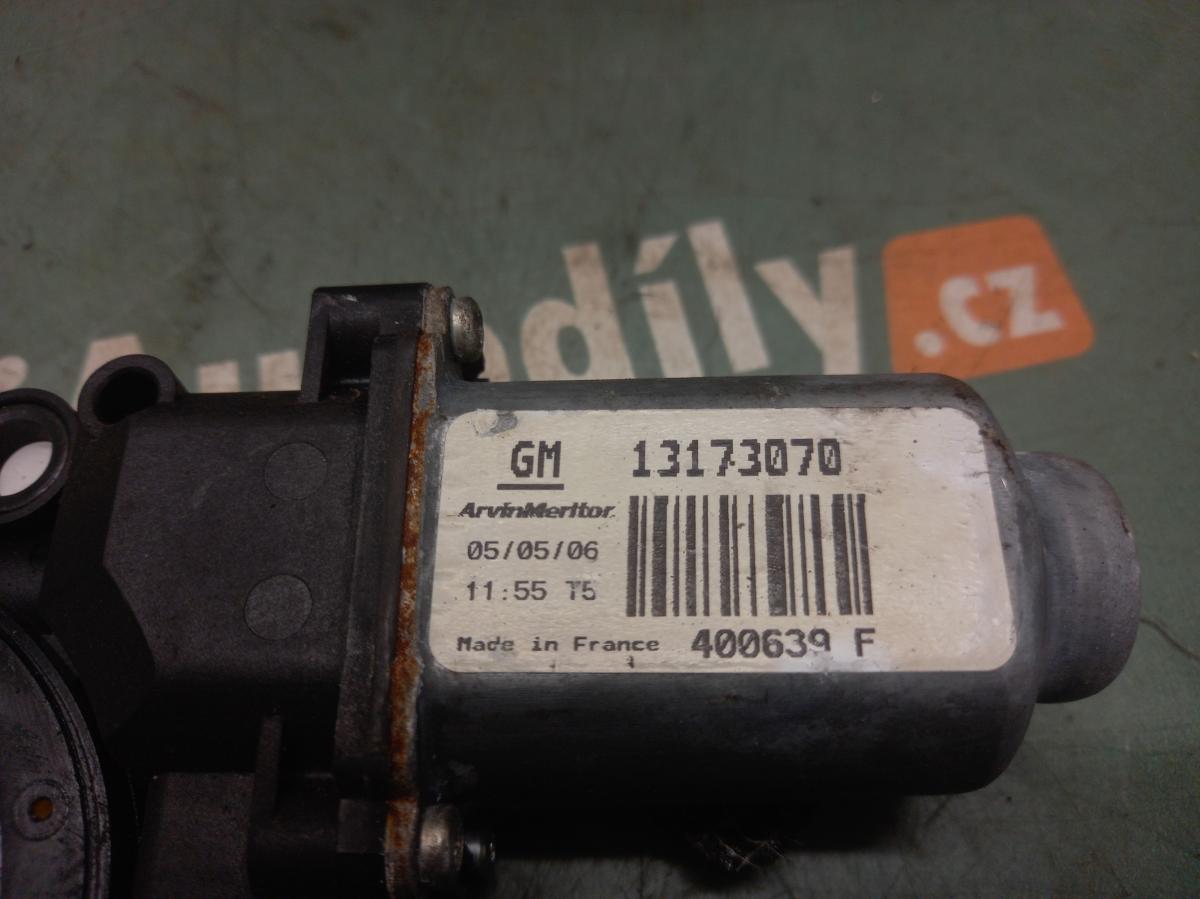 Motorek stahovačky PP  OPEL COMBO iAutodily 3