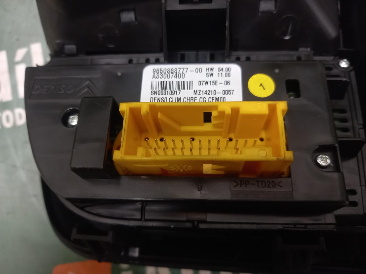 Panel ovládání klimatizace CITROEN C4 PICASSO iAutodily 4