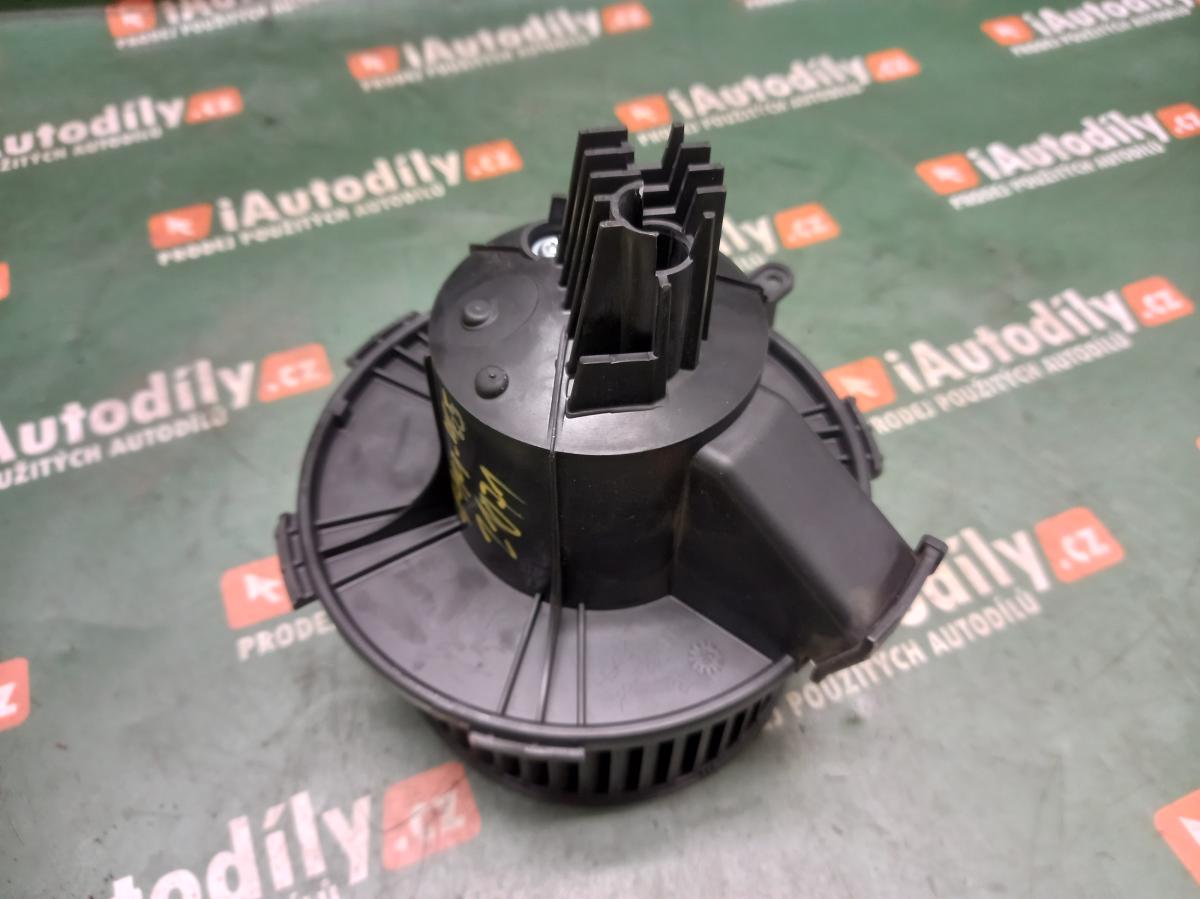 Ventilátor topení  OPEL ZAFIRA iAutodily 2
