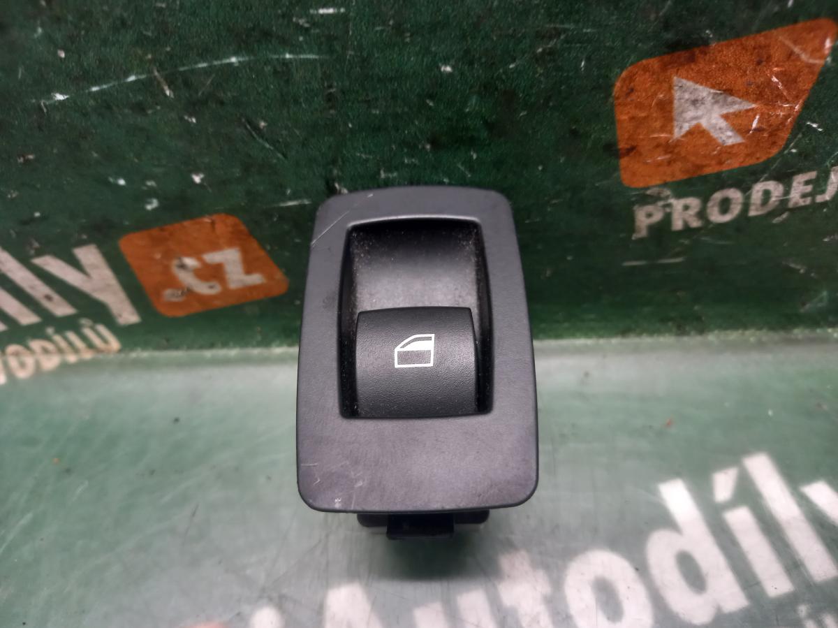 Spínač ovládání oken PZ  BMW 3 2005-2008