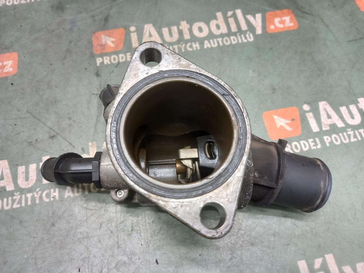 Těleso termostatu 55203383 OPEL VECTRA  iAutodily 2