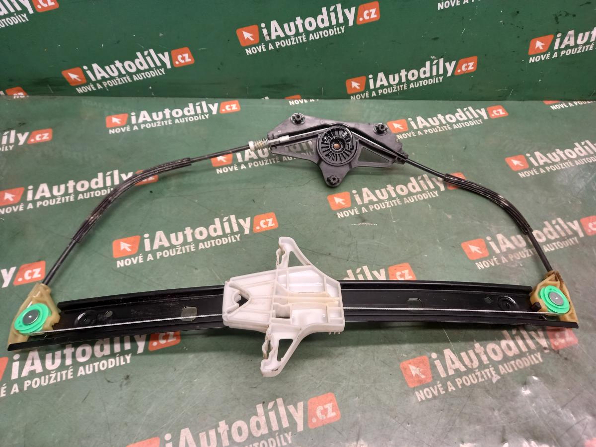 Stahovačka PZ - elektrická 5E0839462 ŠKODA OCTAVIA iAutodily 2