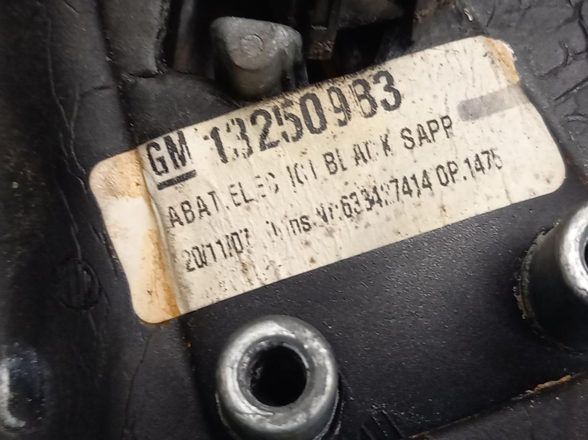 Zrcátko L 13250983 OPEL MERIVA iAutodily 4