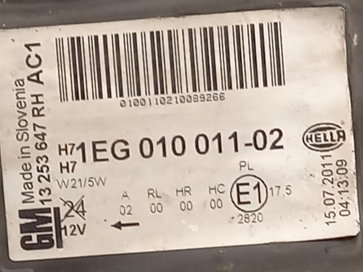 Světlo PP Halogen 13253647RH OPEL ASTRA iAutodily 3