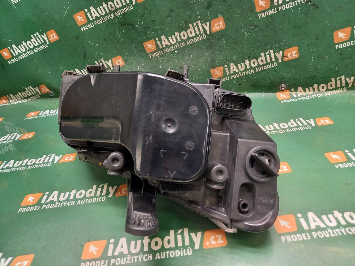 Světlo LP Halogen 3M51-13101-AA FORD C-MAX iAutodily 2