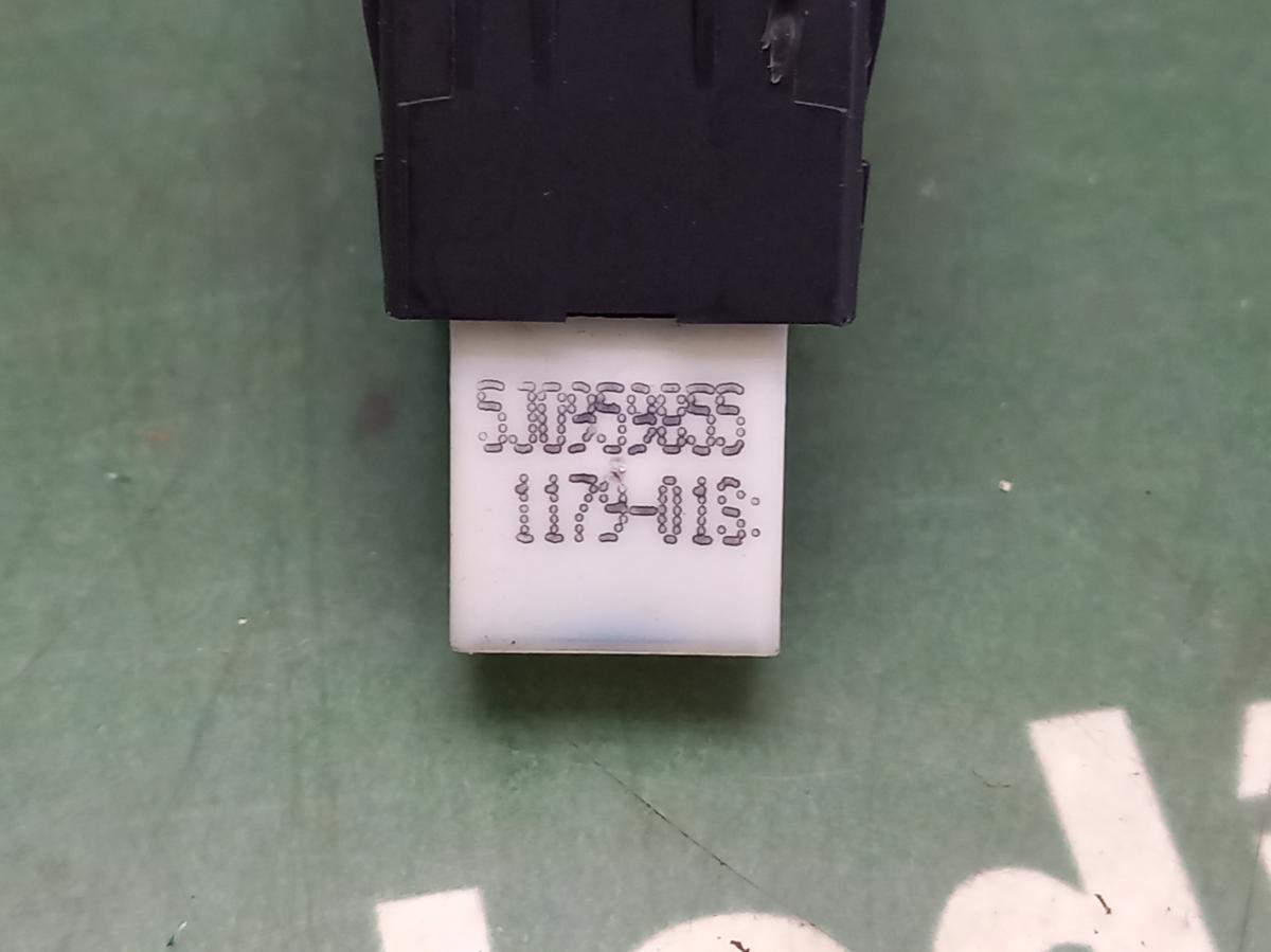 Spínač ovládání oken PZ 5J0959855 ŠKODA FABIA iAutodily 4