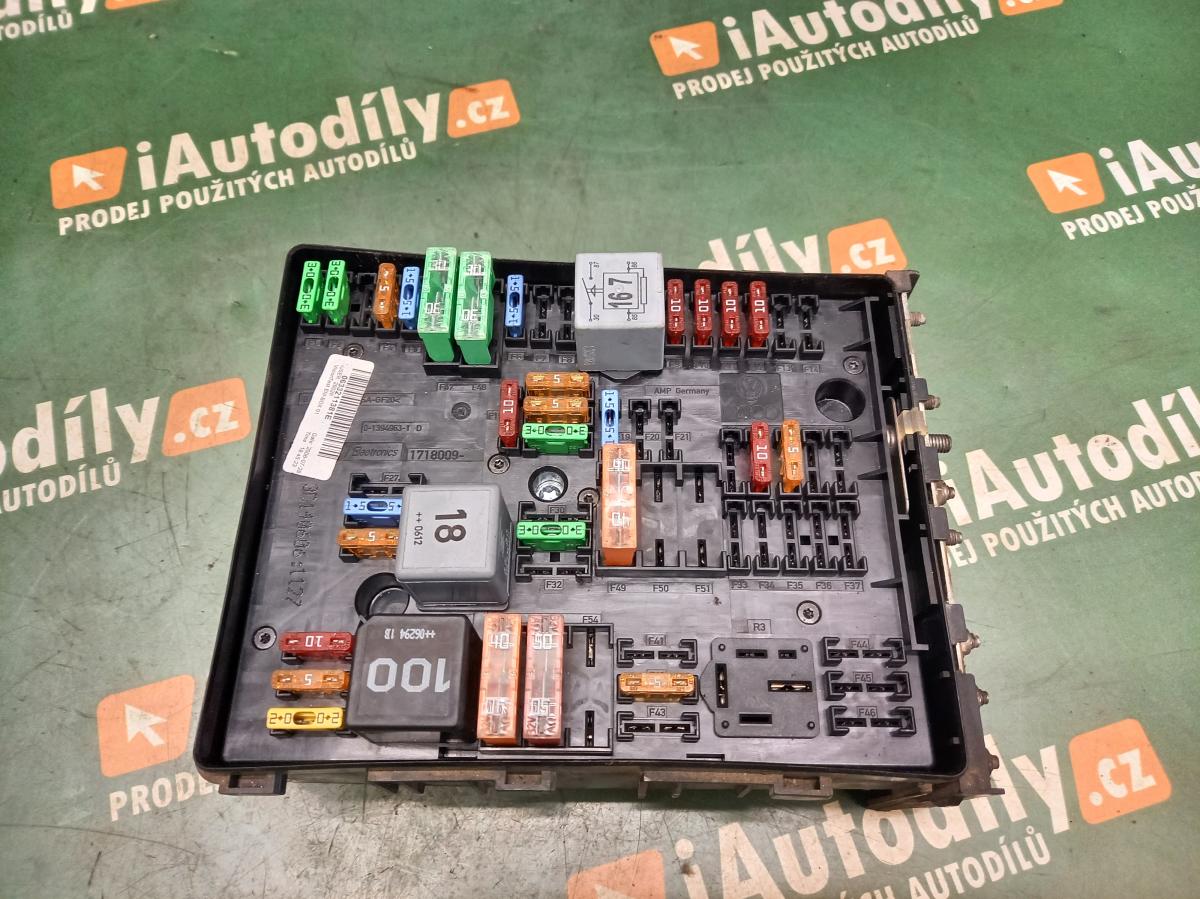 Pojistková skříň 1k0937124p ŠKODA OCTAVIA 2004-2009