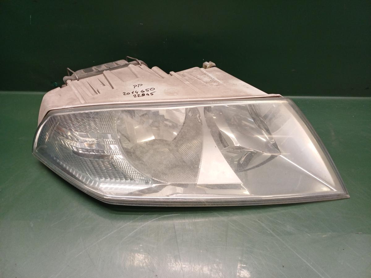 Světlo PP Halogen  ŠKODA OCTAVIA 2004-2009