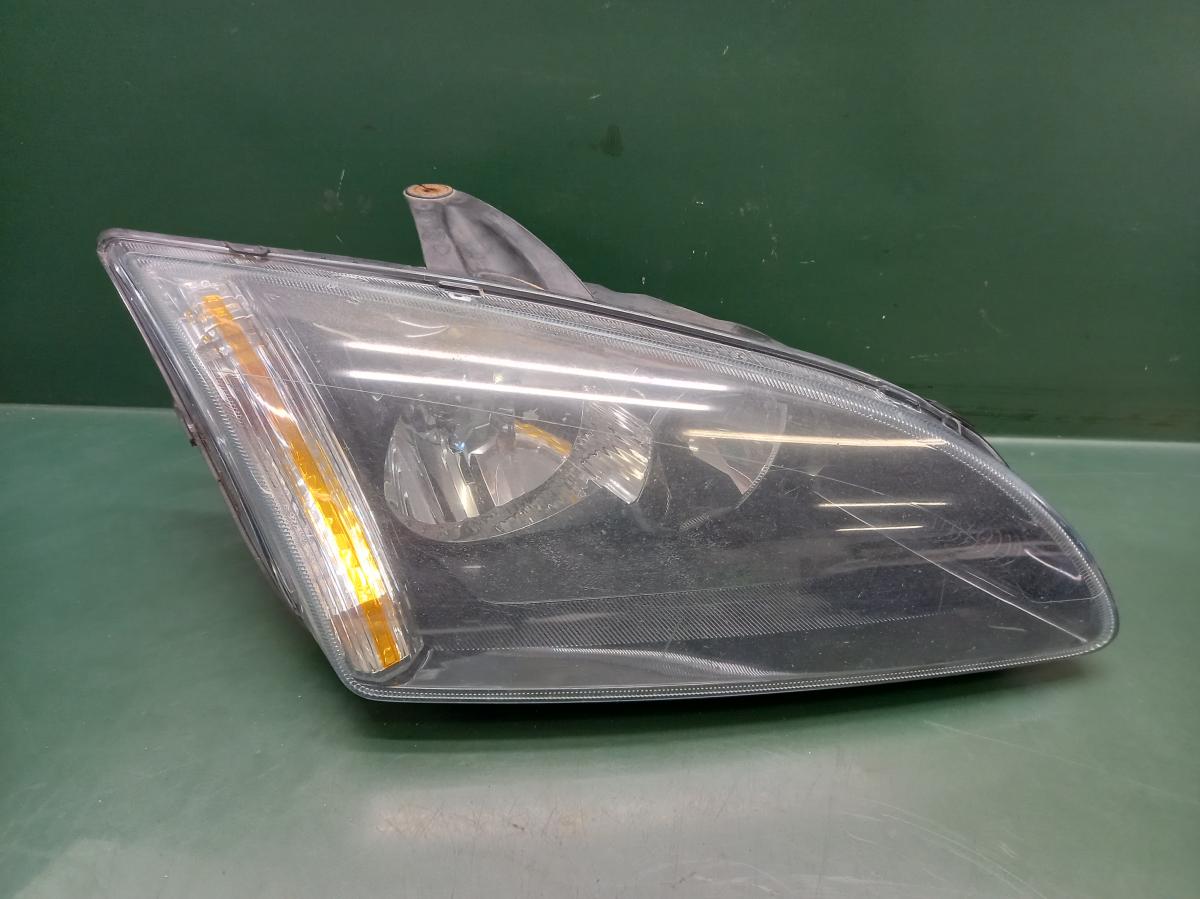 Světlo PP Halogen  FORD  FOCUS 2004-2007