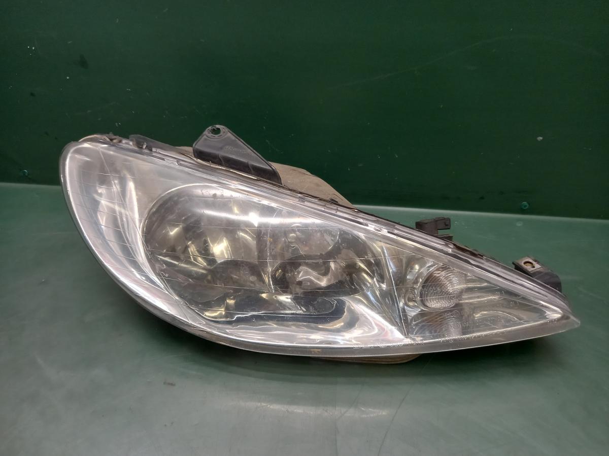 Světlo PP Halogen  PEUGEOT 206 iAutodily 1