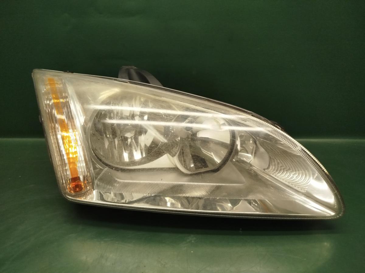 Světlo PP Halogen VP4M5X-13K060-AA Ford FOCUS iAutodily 1