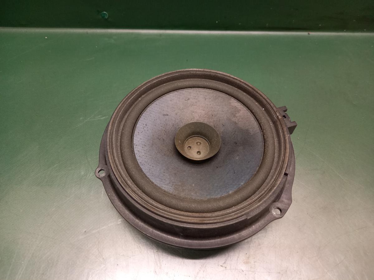 Reproduktor dveří PZ 3M5T-18808-CD FORD FOCUS 2004-2007