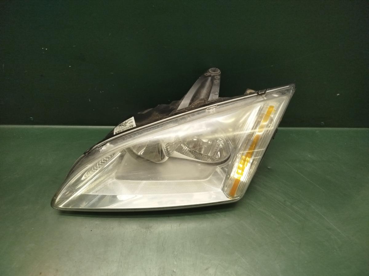 Světlo LP Halogen 4M51-13W030-AF Ford FOCUS 2004-2007