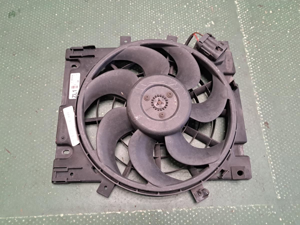 Ventilátor chladiče 13126382 OPEL ASTRA iAutodily 3