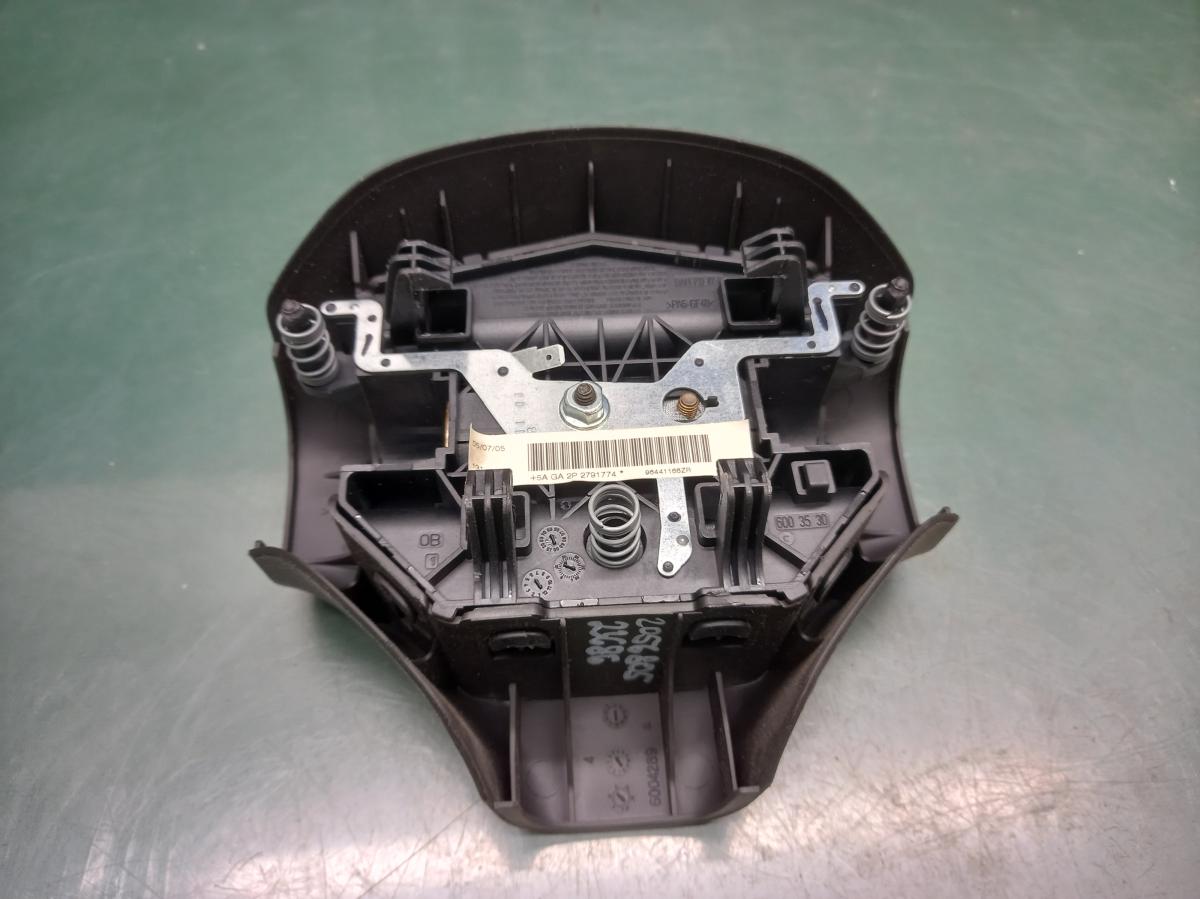Airbag řidiče 96441166ZR PEUGEOT 206 iAutodily 2