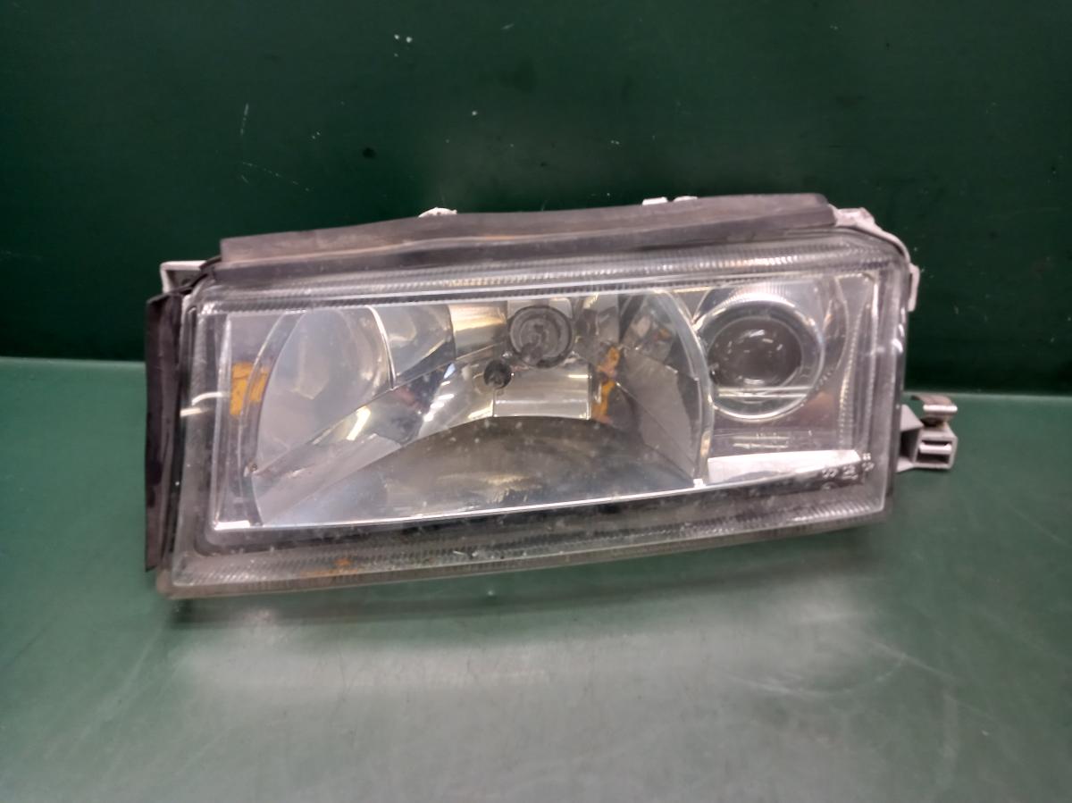 Světlo LP Halogen  ŠKODA OCTAVIA 1996-2000