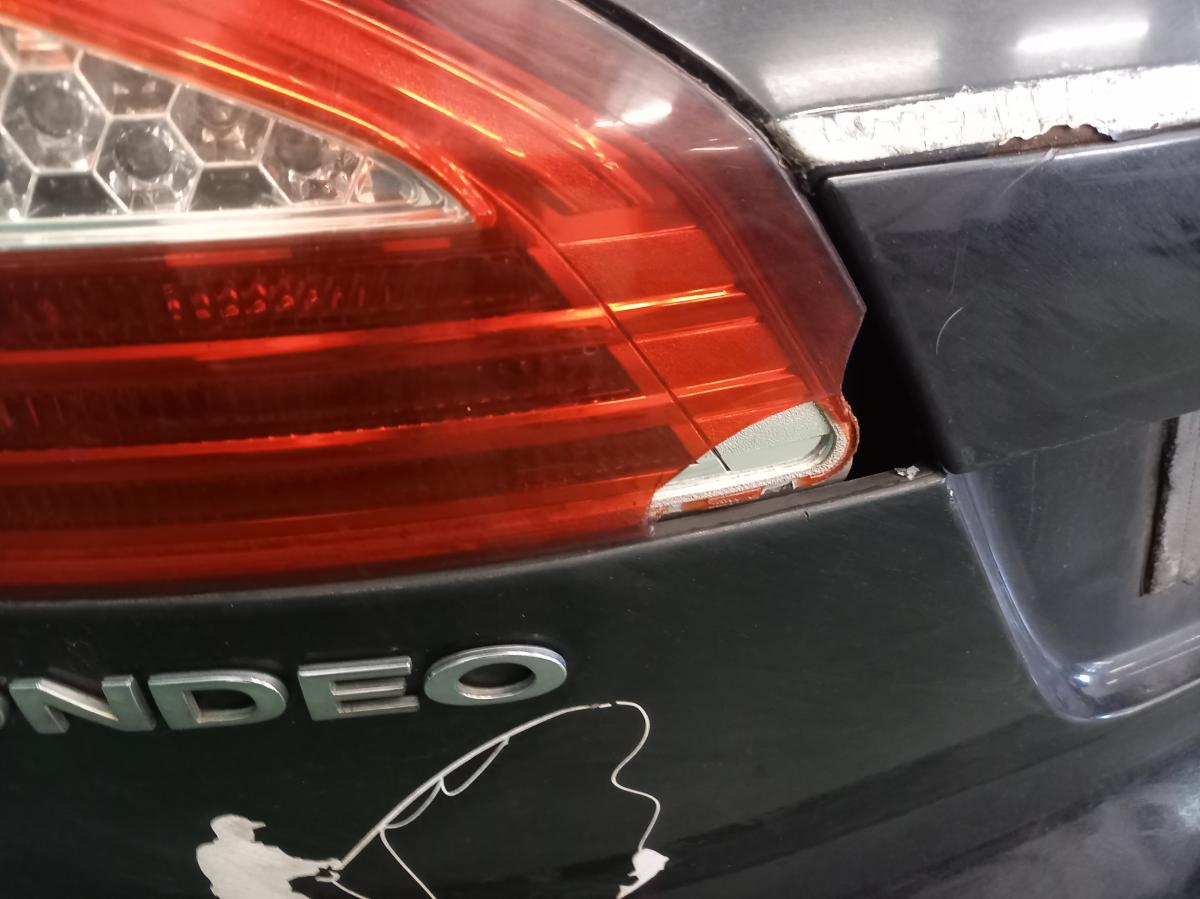 Dveře páté  FORD MONDEO iAutodily 4