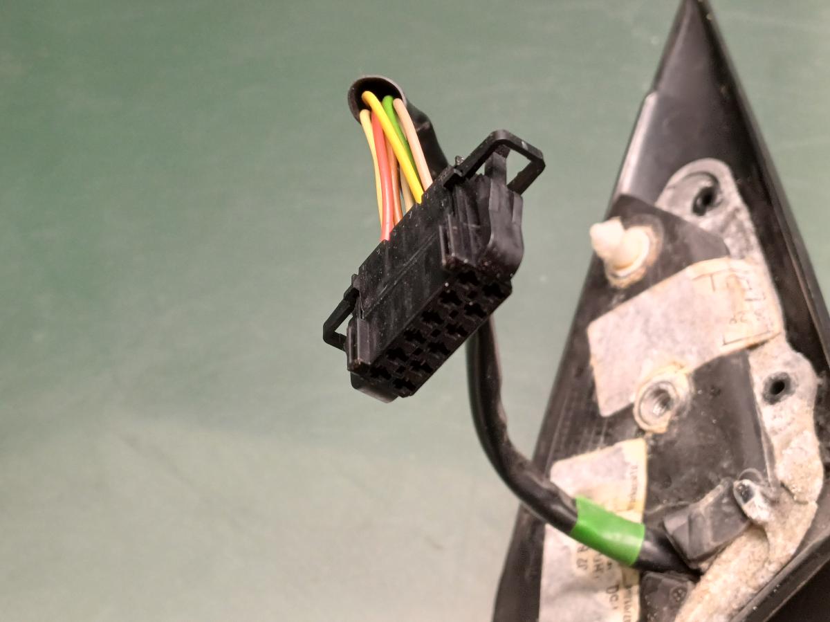 Zrcátko P - elektrické ŠKODA OCTAVIA iAutodily 3