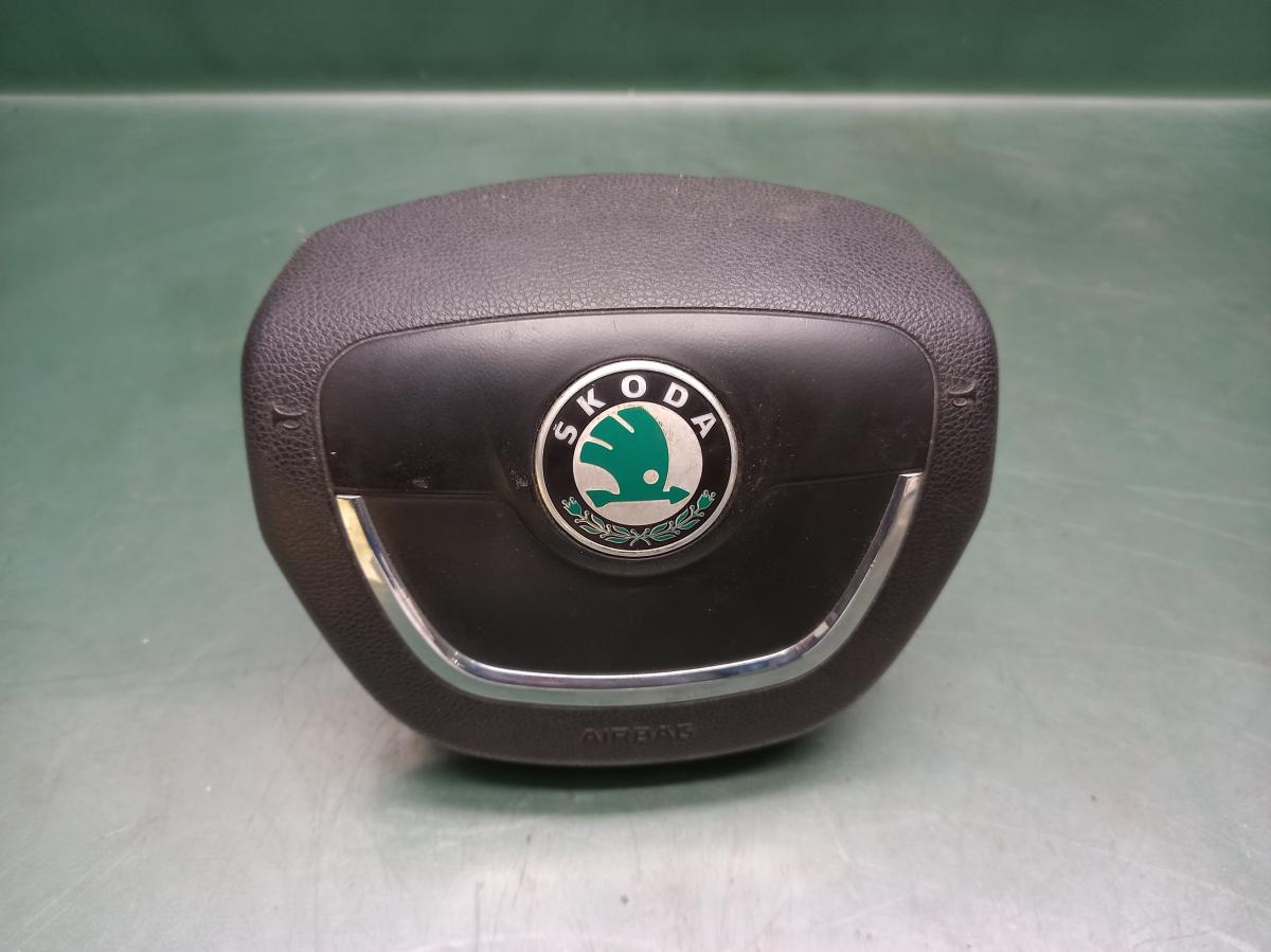 Airbag řidiče 62218050A ŠKODA SUPERB 2008-2013