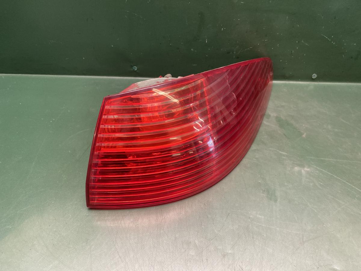 Světlo PZ  PEUGEOT 607 2000-2005