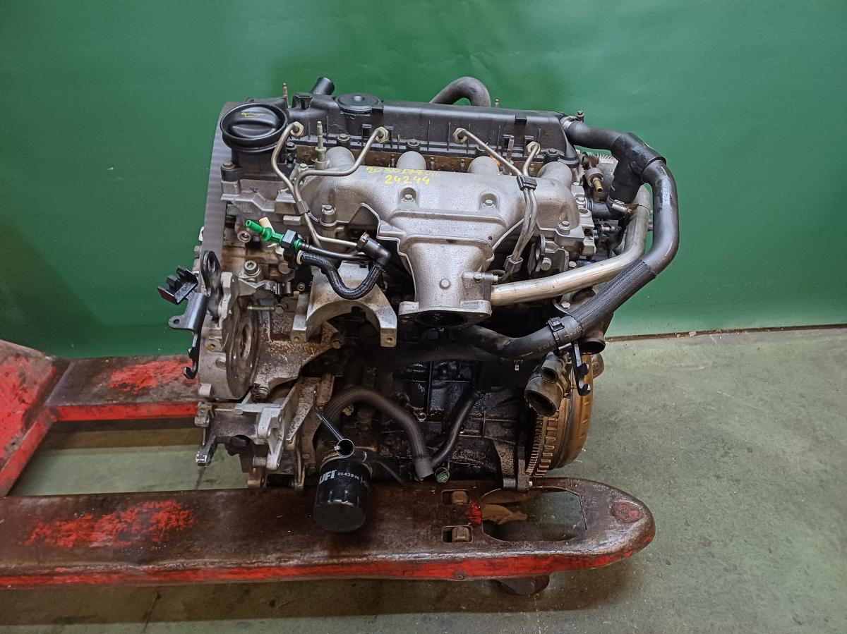 Motor 2,2 98kW PEUGEOT 607 2000-2005