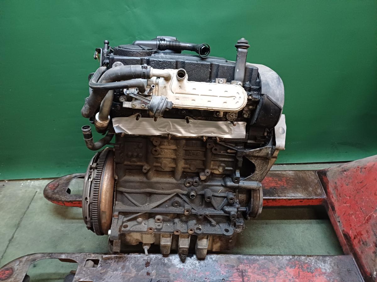 Motor 2,0 103kW VOLKSWAGEN PASSAT VARIANT iAutodily 3