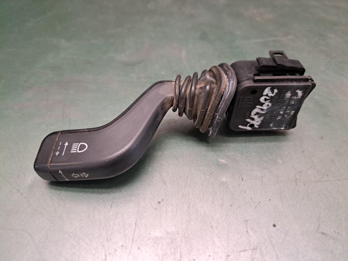 Páčka blikačů 90560990, 12263700 OPEL ZAFIRA 1.6 16V (AC) 2004-2005