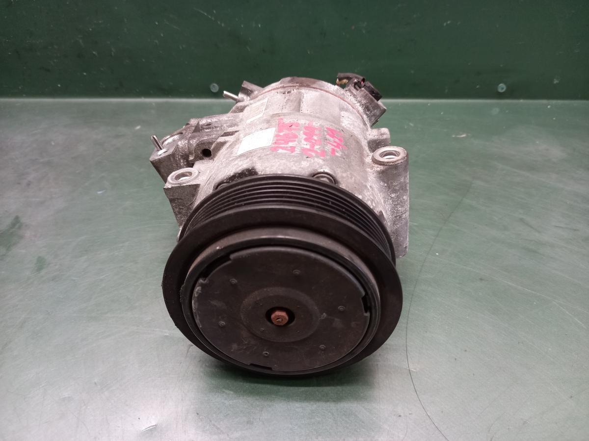 Kompresor klimatizace 6Q0820808B VOLKSWAGEN GOLF 2007-2009