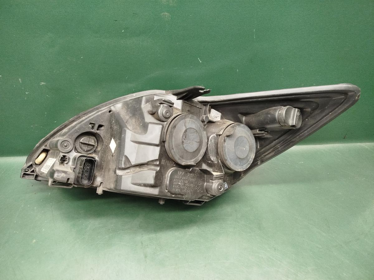 Světlo PP Halogen 1EE 354 257-04 FORD FOCUS iAutodily 2