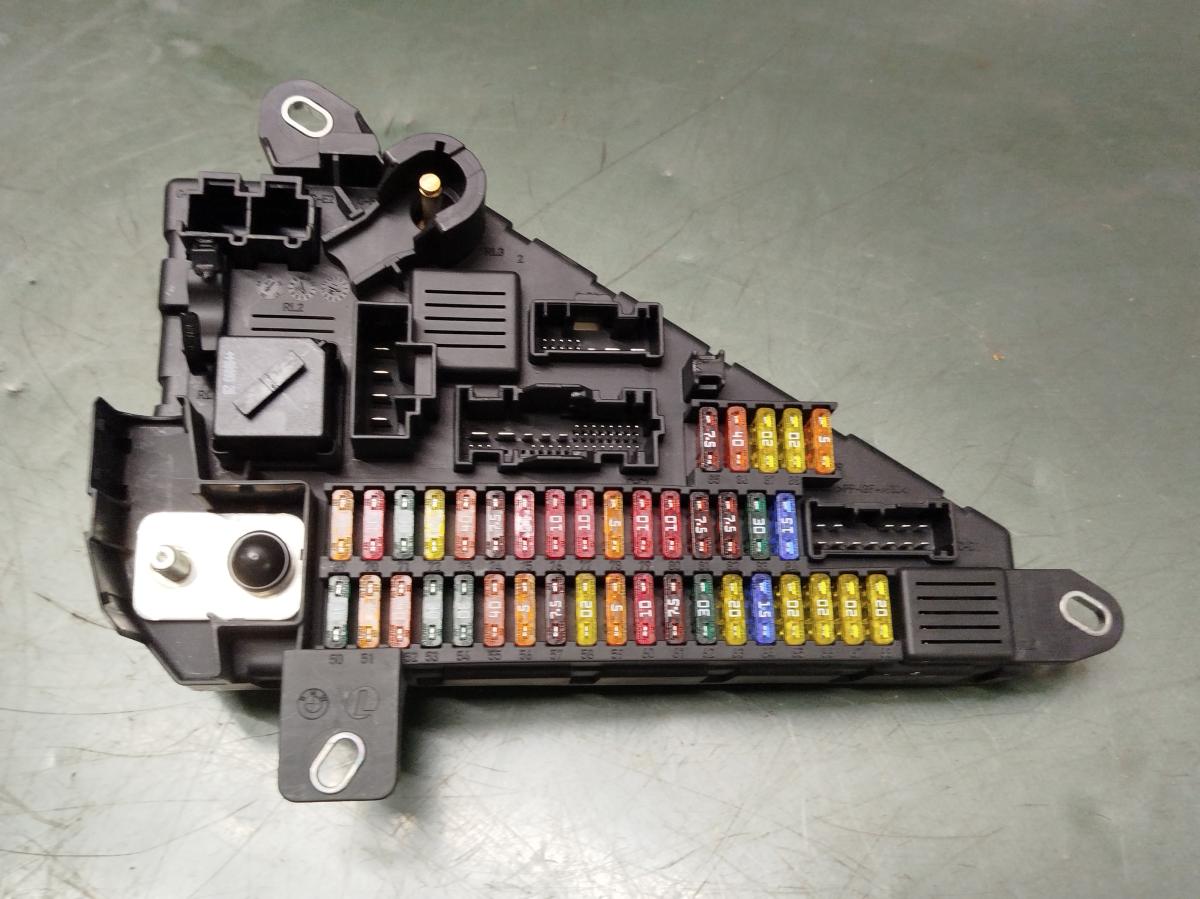 Pojistková skříň 518956057 BMW 5 2007-2010