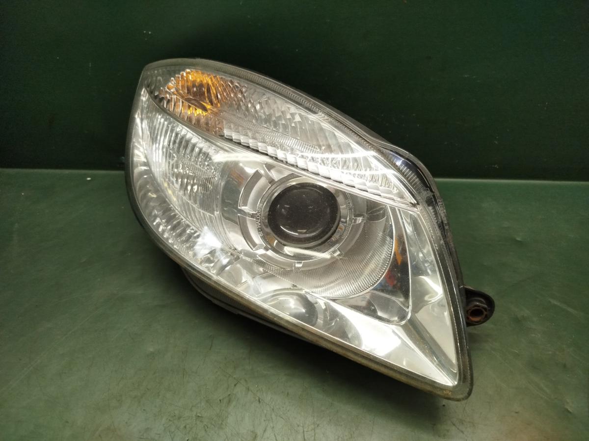 Světlo PP Halogen  ŠKODA fabia 2 2006-2010