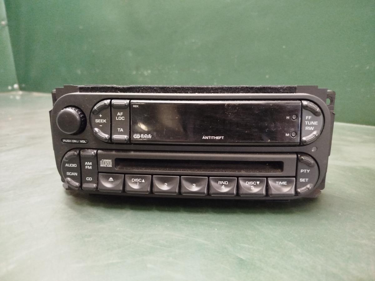 Autorádio 905091610AD CHRYSLER VOYAGER 2007-2008