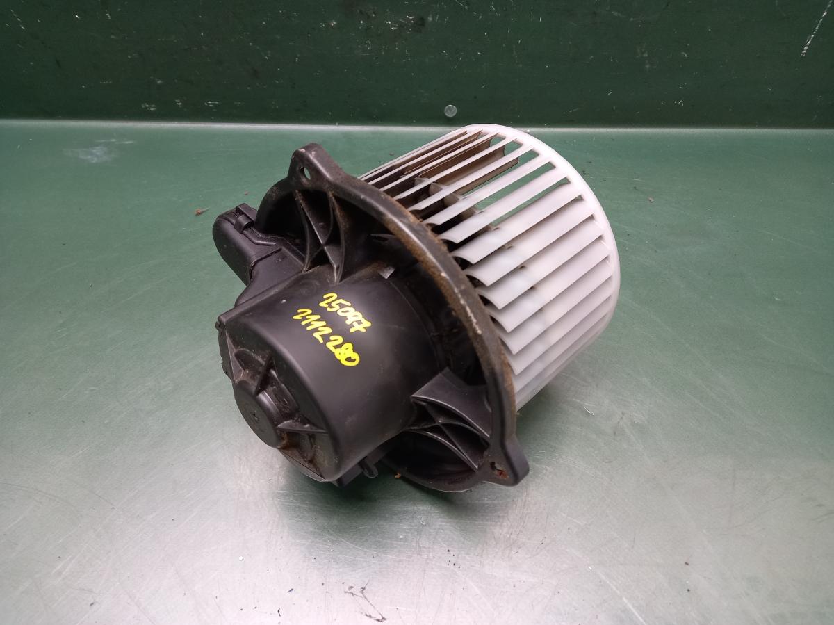 Ventilátor topení F00S33F023 HYUNDAI I30 2009-2012