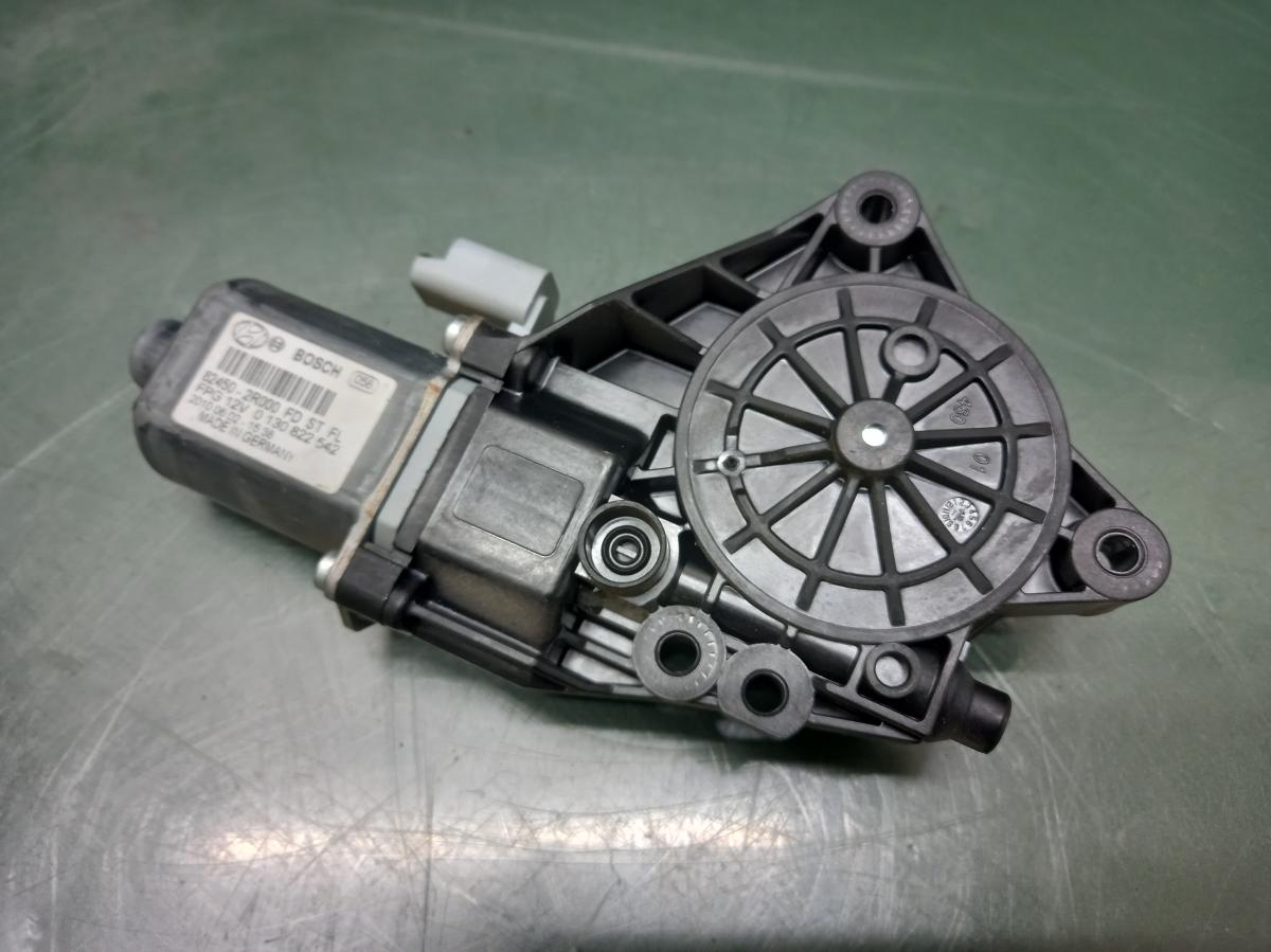 Motorek stahovačky LP 82450-2R000 HYUNDAI I30 2009-2012