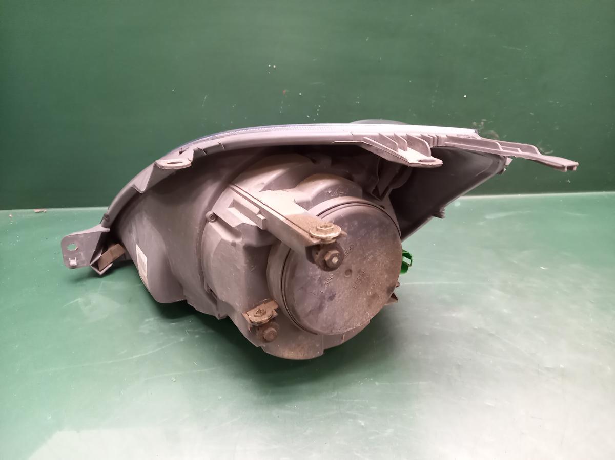 Světlo PP Halogen 6S61-13W029-CD FORD FIESTA iAutodily 2