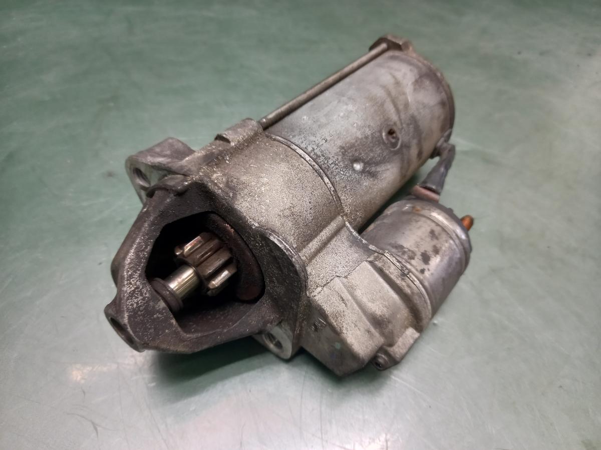 Startér 068911024E ŠKODA SUPERB 2002-2006