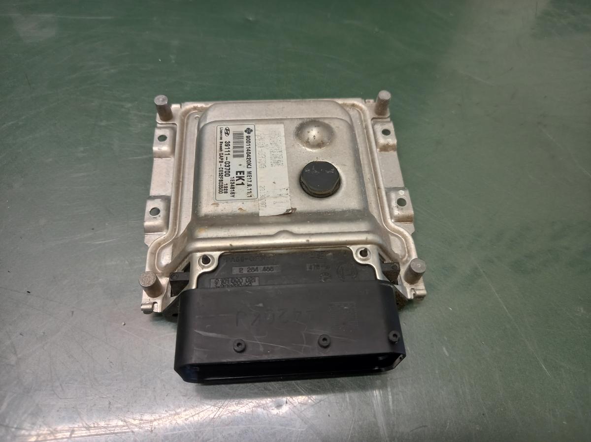 Řídící jednotka motoru 39111-03700 HYUNDAI I20 2008-2013
