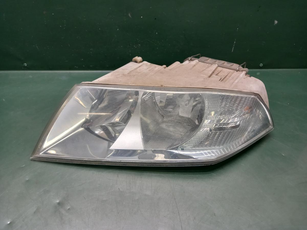 Světlo LP Halogen  ŠKODA OCTAVIA 2004-2009