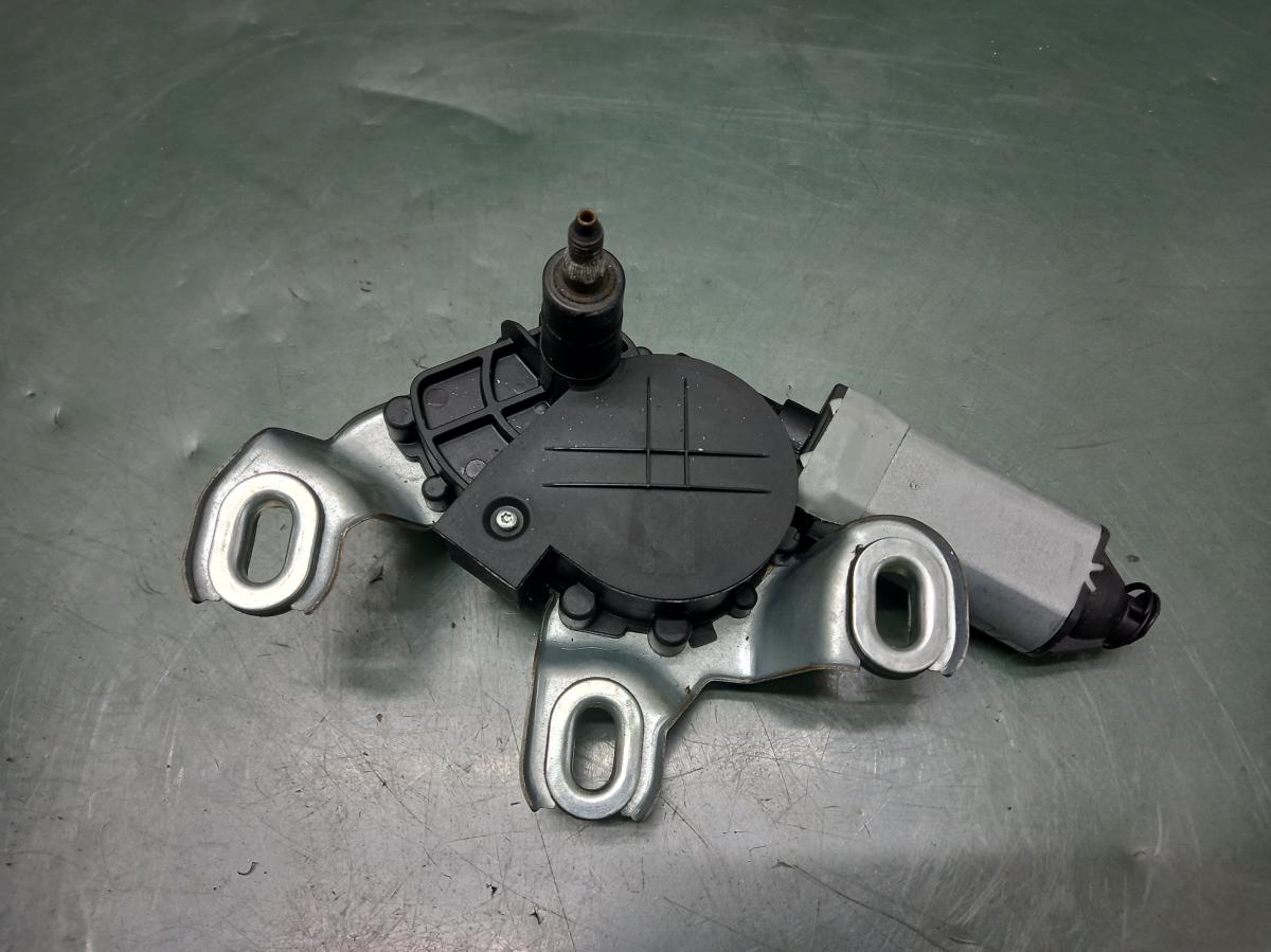 Motorek zadního stěrače 064038003010 ŠKODA OCTAVIA 2009-2013