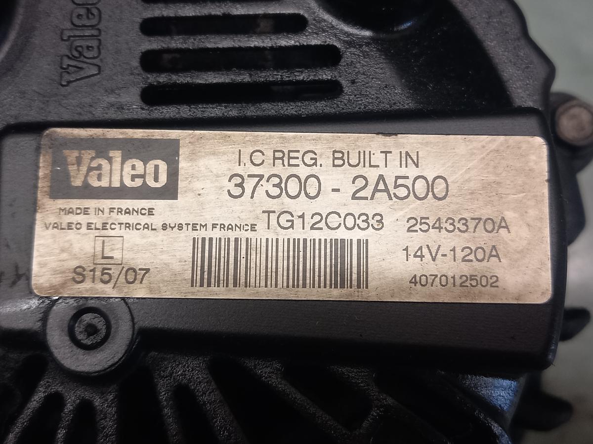 Alternátor 37300-2A500 KIA CEED iAutodily 3