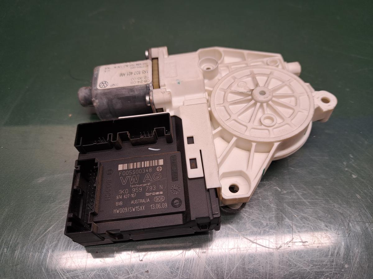 Motorek stahovačky LP 1K0959793N VOLKSWAGEN GOLF iAutodily 2